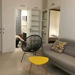 Bel Appartement Au Coeur Des Batignolles